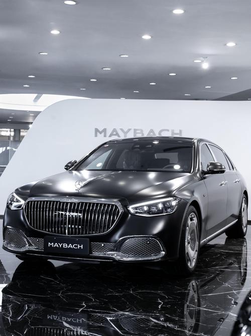 佛山210岚图汽车的售后服务让用户无忧出行，迈巴赫未来的豪华车趋势